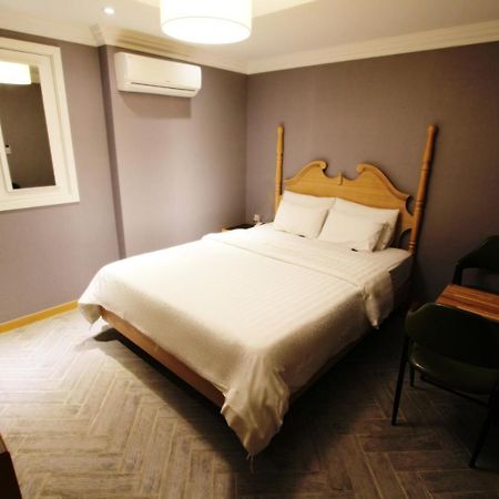 Demian Hotel Сеул Екстериор снимка