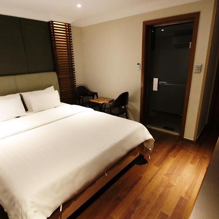 Demian Hotel Сеул Екстериор снимка