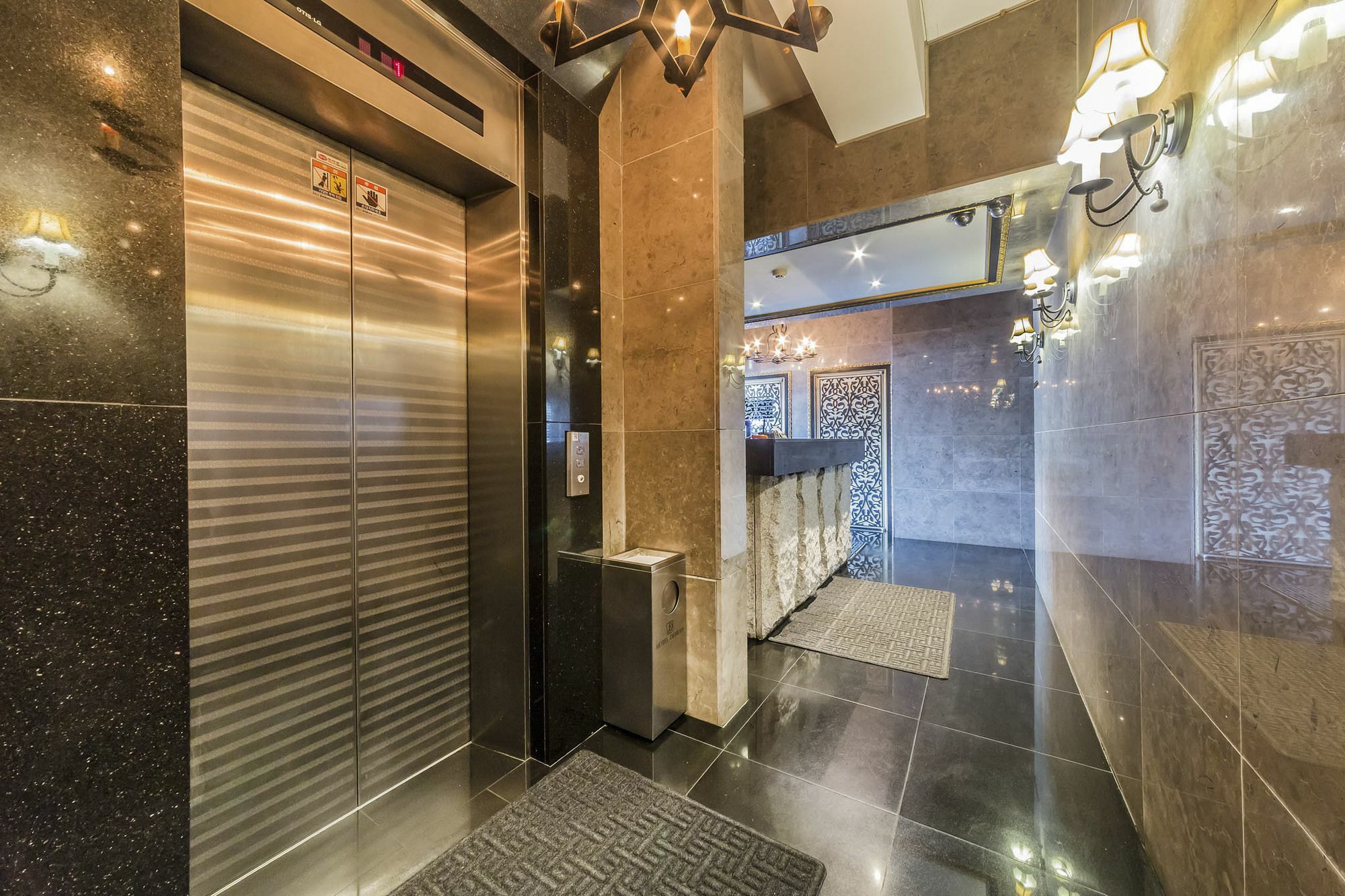 Demian Hotel Сеул Екстериор снимка