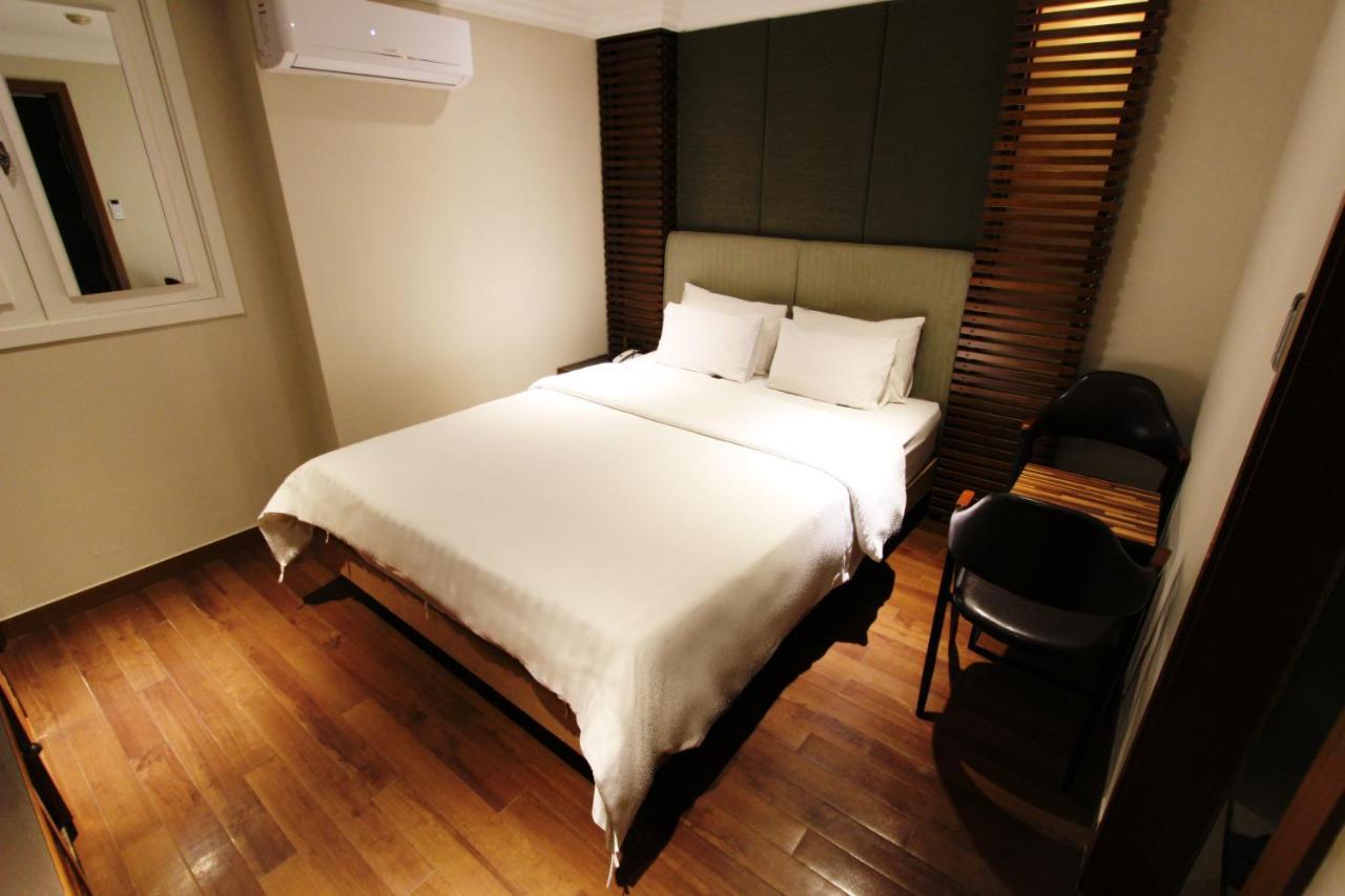 Demian Hotel Сеул Екстериор снимка