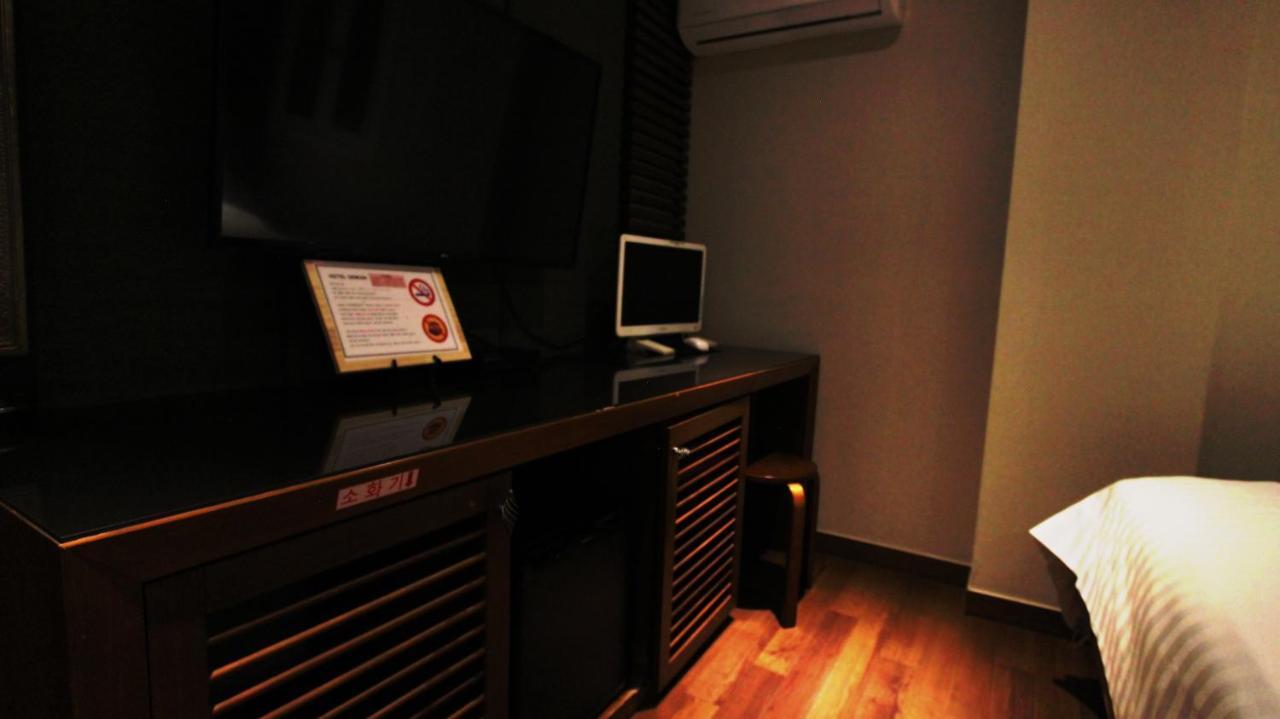 Demian Hotel Сеул Екстериор снимка